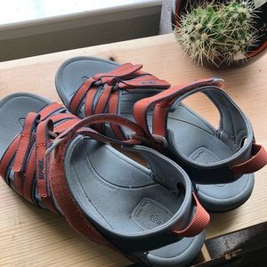 Coral teva sandals